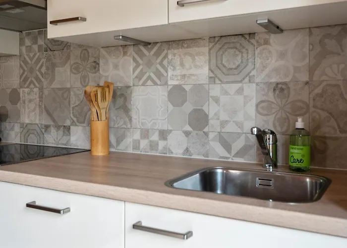 펜션 Moyo Kijani 잔드보르트