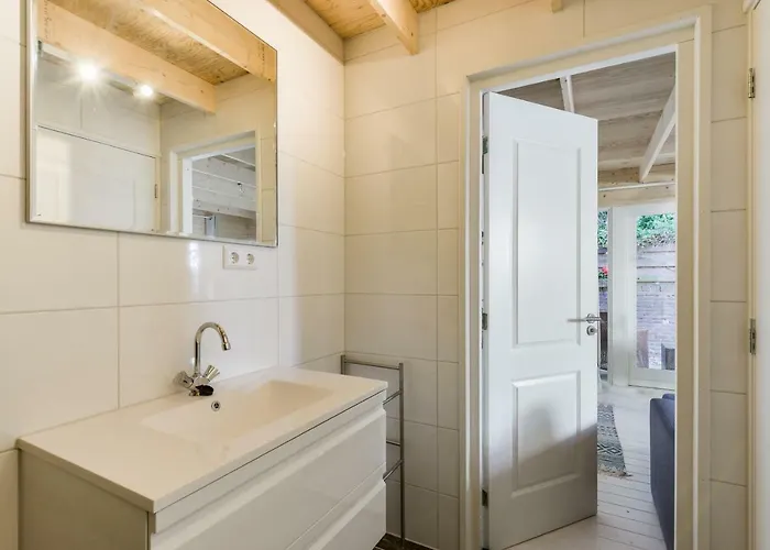 Дом отдыха Moyo Kijani *